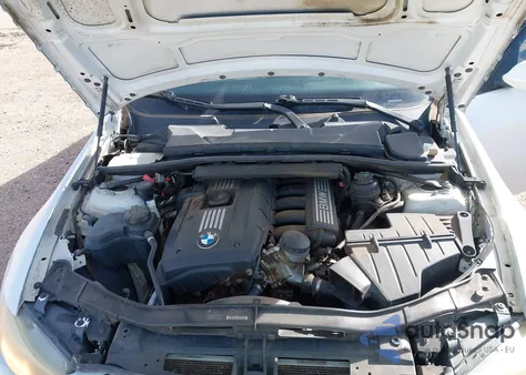 2007 BMW 328I z USA, uszkodzony, nr VIN WBAVA33517KX76807